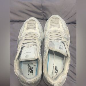 New balance 530 white shoes